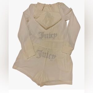 NWT! Retail $189 Juicy Couture Velour Oyster Hoodie and Jogger Short Set